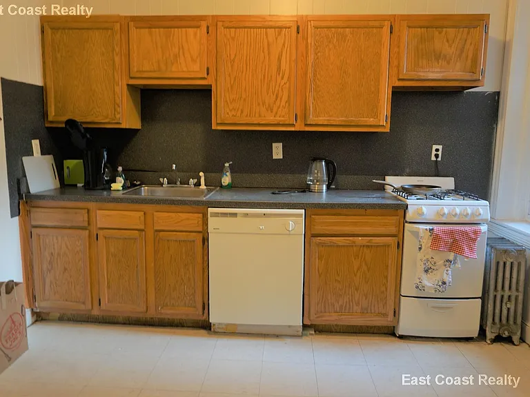 1800 Commonwealth Ave #19 — Photo 3