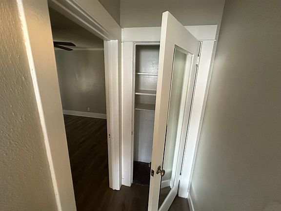5th image of 220 Mira Mar Ave APT B