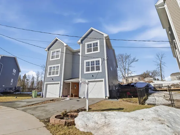 27 Trout Run, Halifax, NS B3R 0C4