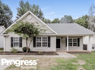 6127 Country Walk Dr, Charlotte, NC 28212