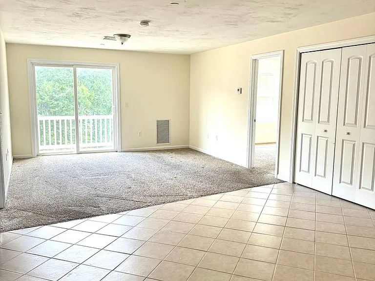 5 Rogers Way — Photo 5