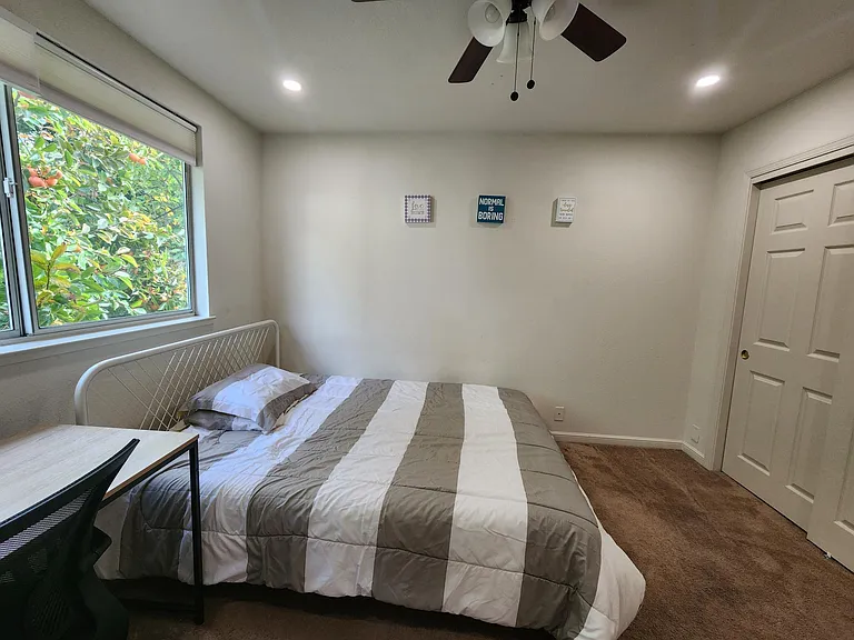 274 Walker Dr — Photo 10