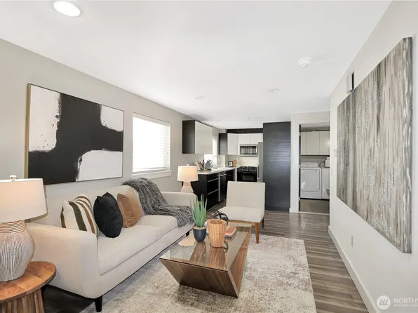 1533 18th Avenue S #5, Seattle, WA 98144