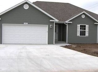 600 E Parkview St, Bolivar, MO 65613