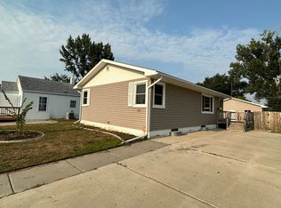 101 19th St NW, Minot, ND 58703