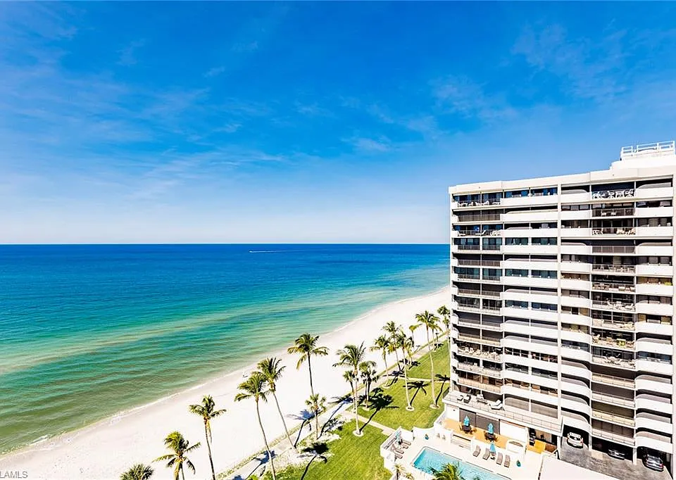 4001 Gulf Shore Blvd N #1104