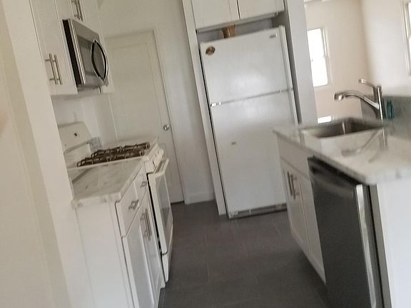 kitchen pic1