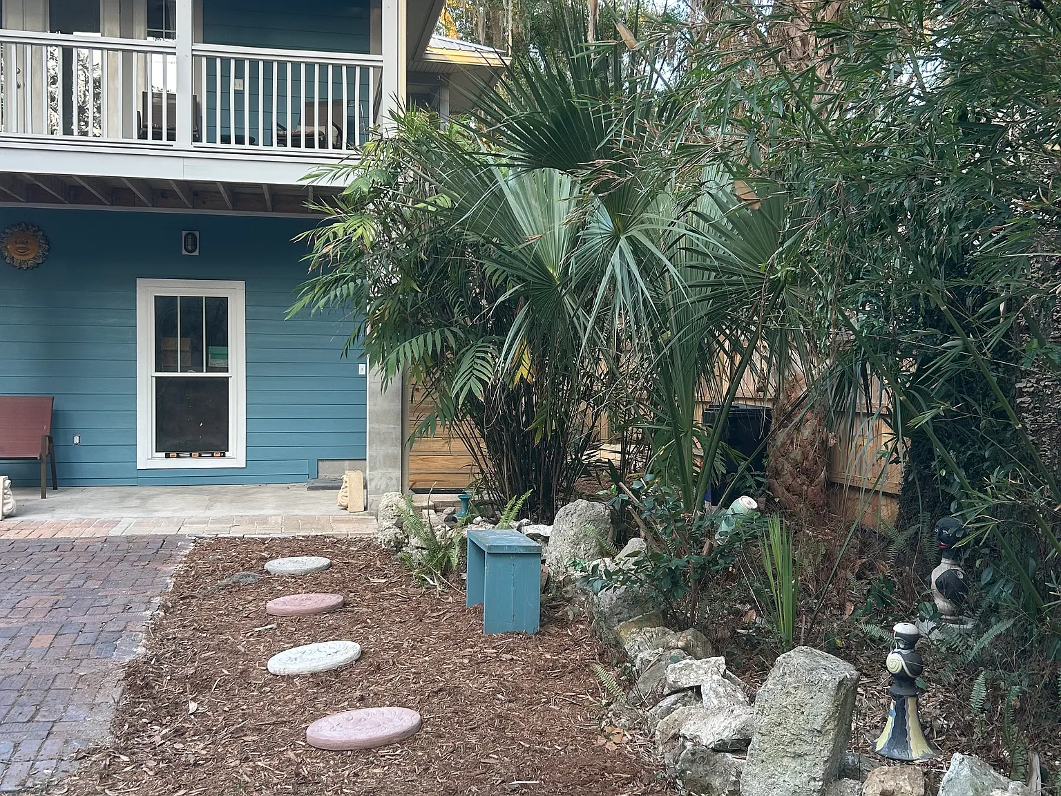 1 bed, 900 sqft, $1,600 — Photo 2