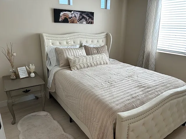 415 S 740 E — Photo 6