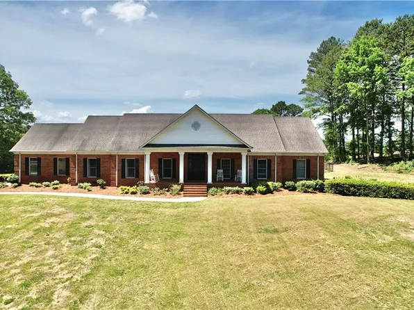 2005 Mountain Creek Church Rd, Pendergrass, GA 30567
