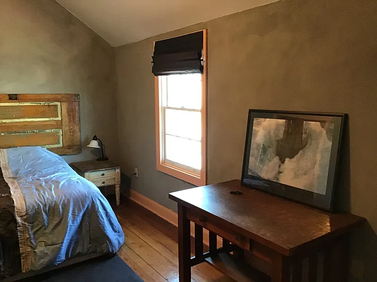 205 Fuller St — Photo 17