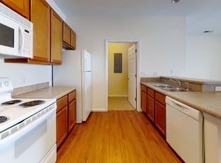 2502 Fields South Dr #418-103, Champaign, IL 61822