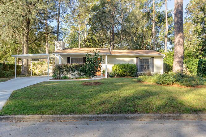 1st image of 4408 NW 25th Ter