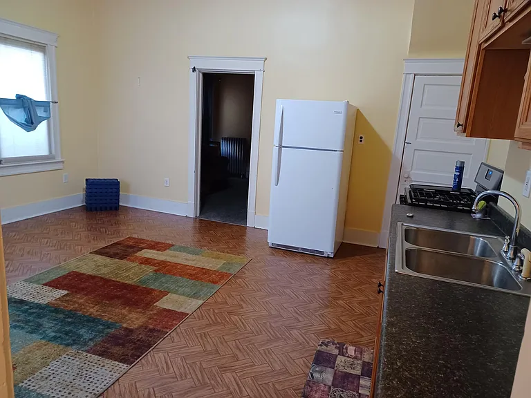 389 E Ridge St #R — Photo 17
