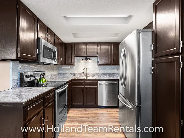 10124 E Jewell Ave #11 — Photo 9