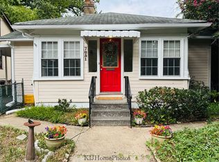 7051 Eastern Ave, Takoma Park, MD 20912