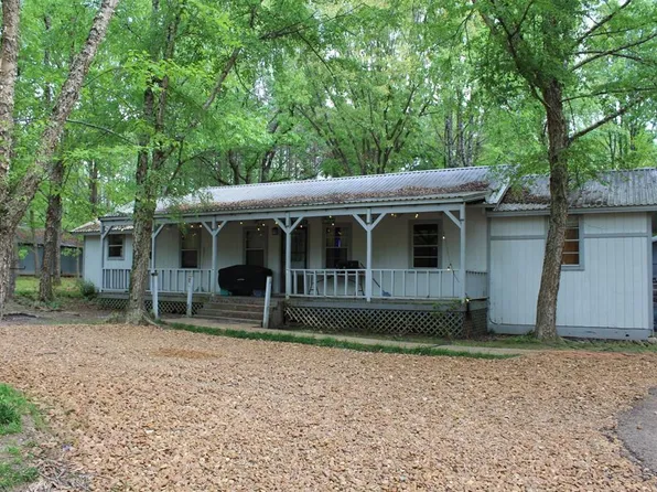 23206 Highway 310 E, Como, MS 38619