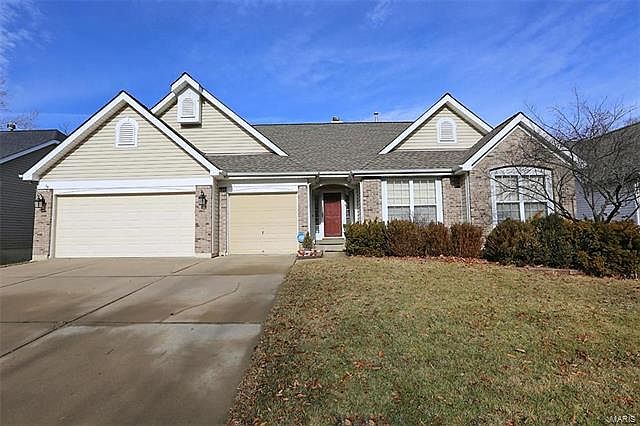 2nd image of 1181 Cypress Point Dr