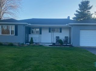 272 Lake Shore Dr, Ottawa, OH 45875