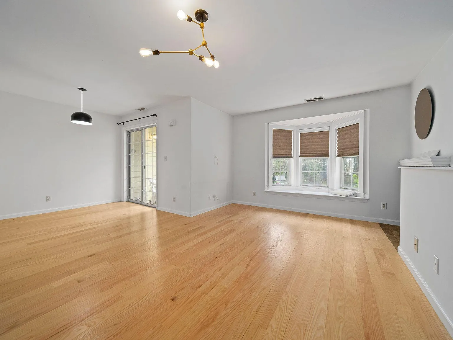 706 Gazebo Cir — Photo 4