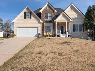 7155 Creek Ridge Dr, Gainesville, GA 30506