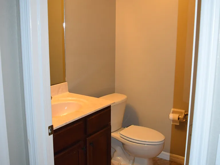 9923 Springlake Cir — Photo 15