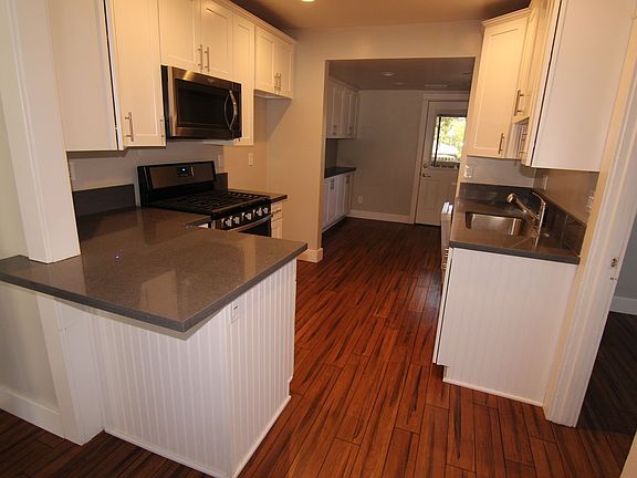 5th image of 5008 Palma Ave