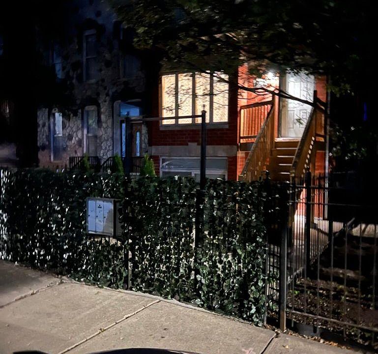 1st image of 2418 W Grenshaw St #1