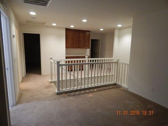 5th image of 13137 Sunland St