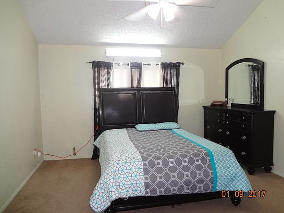 3rd image of 16003 Cerca Blanca Dr