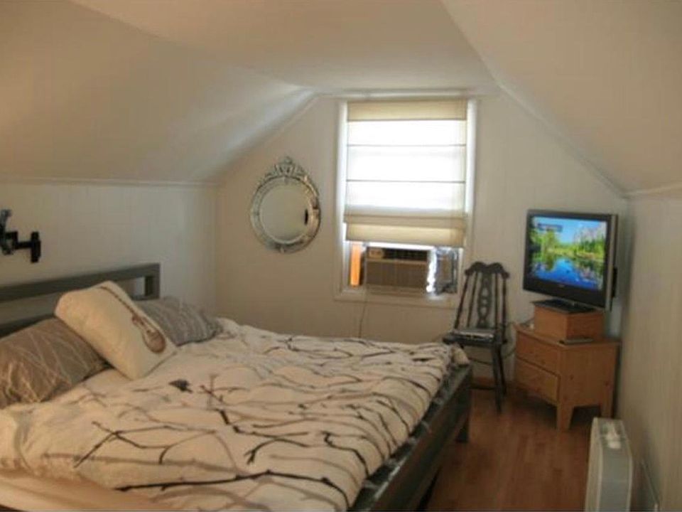 1414 Donald Ave, photo 9