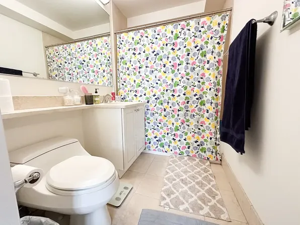 1760 Second Avenue image 11 of 20