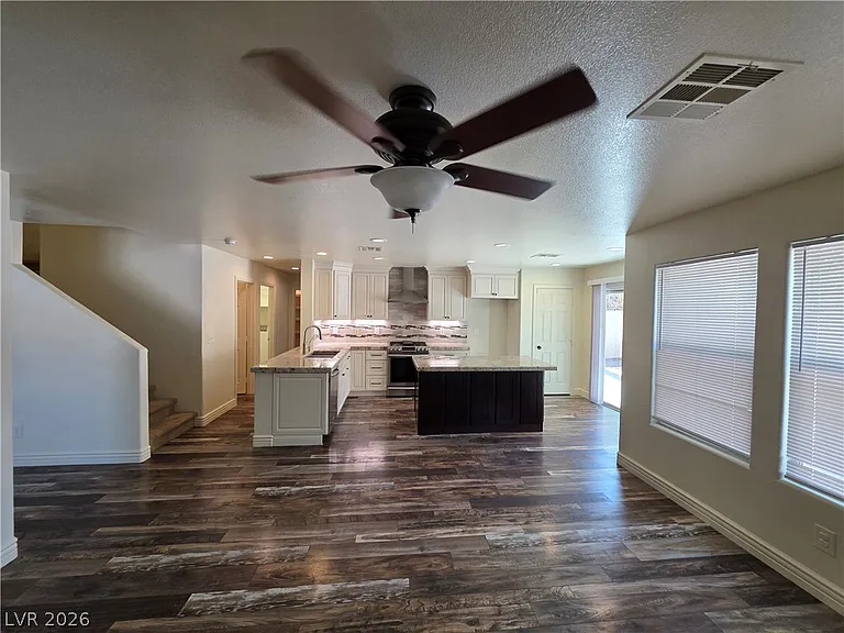 10799 Flame Vine Ct — Photo 64