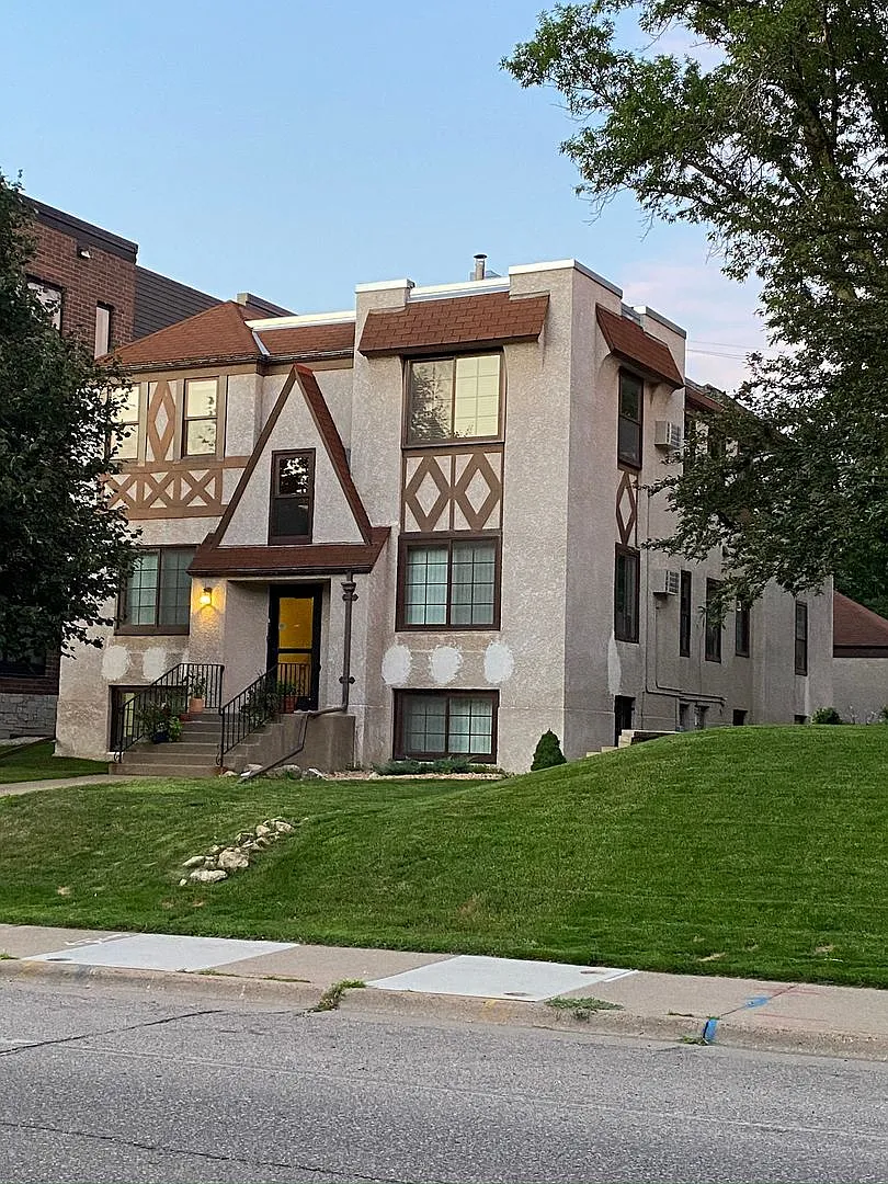 4537 France Ave — Photo 1