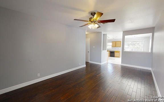 4th image of 10711 Shaenmeadow