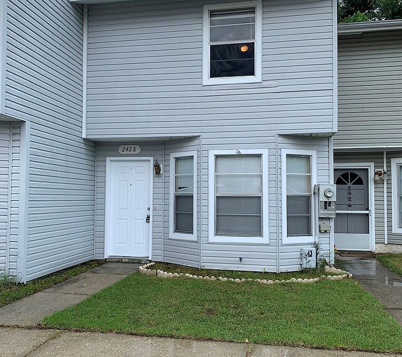 1st image of 2428 Johnson Dr