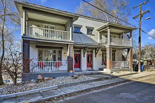 301 N Almond St Photo 1