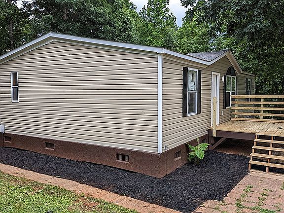 3rd image of 4083 Beckys Dr