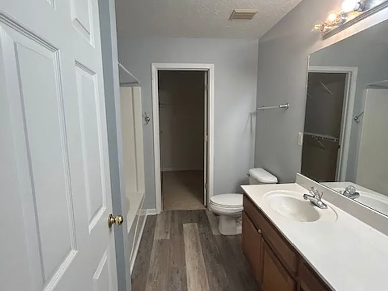 2709 Michelle Park — Photo 14