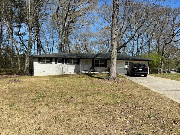 6396 Pine Frost Dr, Douglasville, GA 30135