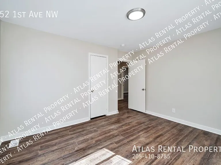 352 1st Ave NW — Photo 10