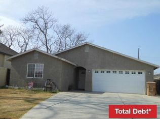 3615 Horne St, Bakersfield, CA 93307