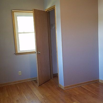 bdr with ceiling fan