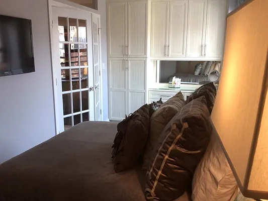 Sold by Sotheby's International Realty | media 7