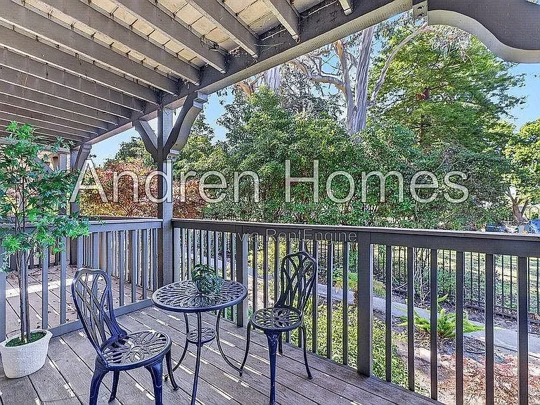 79 S Branciforte Ave — Photo 8