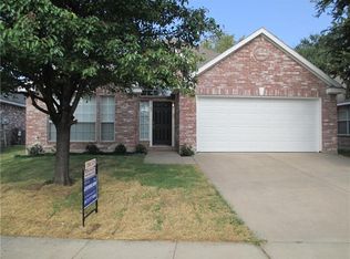 6709 Braeview Dr, Fort Worth, TX 76137