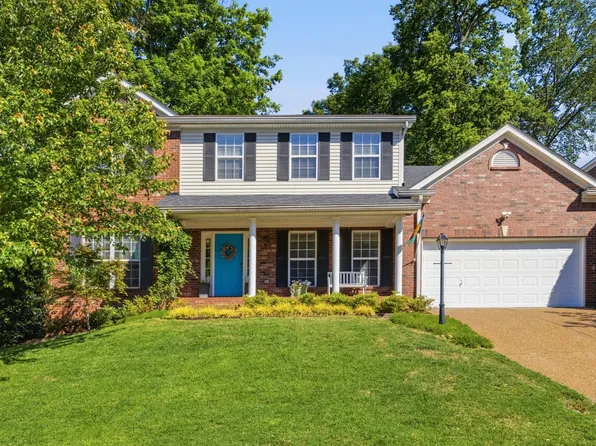 1012 Heathfield Cir, Brentwood, TN 37027