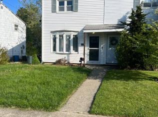 1554 Valley Rd, Bethlehem, PA 18018