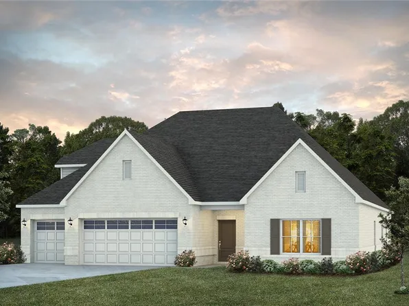 2030 Hidden Lakes Dr, Opelika, AL 36801