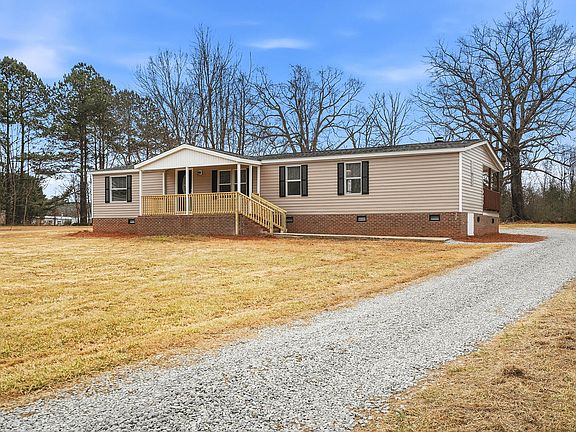 2nd image of 3508 Windwood Cir
